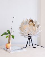 Umage Silvia Mini - Børstet Messing - Ø32 m/ Tripod Base