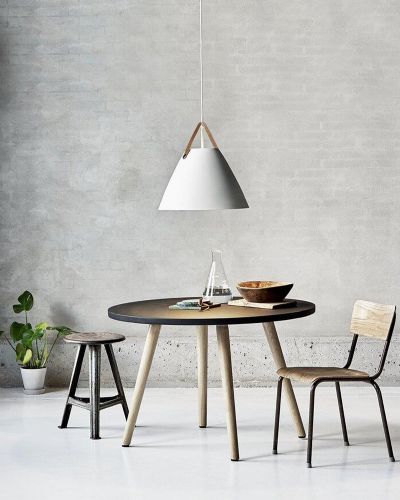 Nordlux Strap 48 - Hvid m/ sort rem