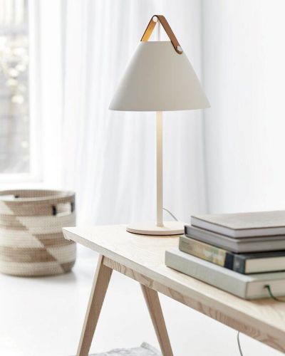 Nordlux Strap Bordlampe - Hvid m/ brun rem