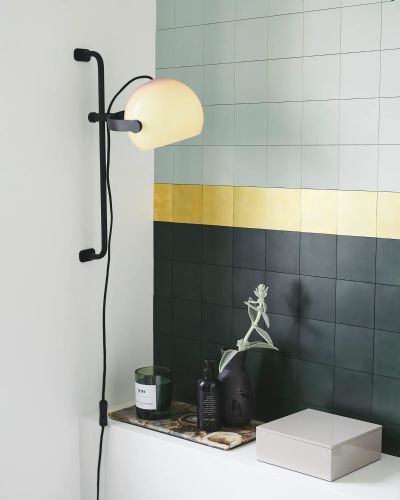 Halo Design DC Væglampe - Opal - Ø18 - Long